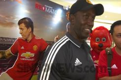 Dwight Yorke: Manchester United Tak Akan Tiru Gaya PSG