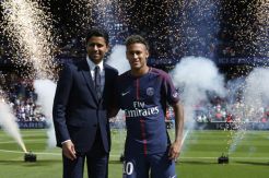 Presiden PSG Sebut Pembelian Neymar Bukan Balas Dendam Atas Verratti