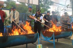 Bea Cukai Gandeng Pajak Berantas Peredaran Rokok Ilegal di Jatim