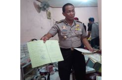 Polisi Geledah Rumah Pembuat Ijazah Palsu di Tambora