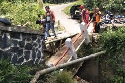 Perbaikan Jembatan Ambruk Butuh Anggaran Rp300 Juta