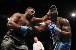 Chisora Ingin Duel Ulang, Whyte Pasang Tarif