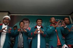Ketua Umum Partai Idaman,...