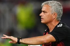 Lupakan Piala Super Eropa, Mourinho Fokus Hadapi West Ham