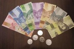 Rupiah Ditutup Stagnan di Rp13.333, USD Balik Lawan Safe Haven