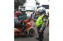 Razia Pajak Kendaraan, Polres Jaktim Kandangkan 2 Sepeda Motor