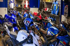 Suzuki Bawa Dua Produk...