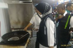 Ditegur, Perusahan Katering...