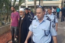 Israel Tangkap Tokoh...