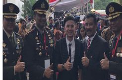 Gelandang Persib Hadiri...