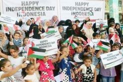 Amazing!! Palestine Children Say Happy Independence Day Indonesia