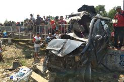 Ini Penjelasan Humas KAI soal Satu Keluarga Tewas Ditabrak KA di Kendal