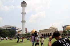 Pemkot Bandung Lakukan...