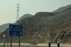 Tenda Arafah Siap 100%, Arab Saudi Jamin Pasokan Listrik