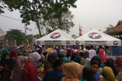 Dapat Beras Gratis dari Kartini Perindo, Warga: Senang dan Membantu