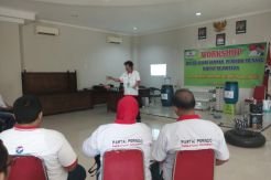 Pengurus Grind Jateng Dilatih Membuat Pupuk Organik