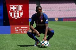 Umtiti: Dembele Bisa Gantikan Neymar di Barcelona