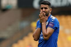 Saingi Chelsea, Barcelona Ikut Minati Riyad Mahrez