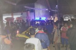 Sadis, Agus Bunuh Istri...