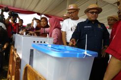 Pengadaan Kotak Suara Transparan Sesuai Kemampuan Daerah