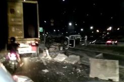 Diduga Sopir Mengantuk, Tiga Mobil Pribadi Kecelakaan Sabtu Dini Hari