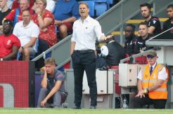 Ini Pernyataan De Boer Setelah Dipecat Crystal Palace