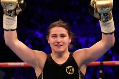 Petinju Wanita Katie Taylor Siap Cetak Sejarah