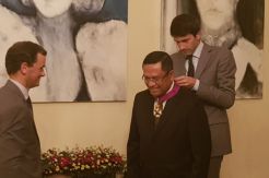 Saleh Husin Dianugerahi Bintang Jasa oleh Pemerintah Belgia