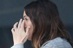 Mandy Moore Resmi Bertunangan