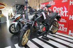 New Honda CB150R StreetFire Topang Penjualan Motor Sport Honda