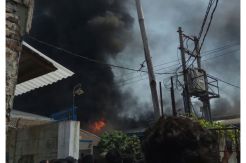 Gudang Ambulans di Kalideres Diamuk si Jago Merah