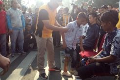 Polda Jabar Bagikan Kaki Palsu Gratis untuk Korban Kecelakaan