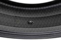 Goodyear dan Tesloop...