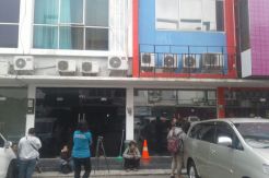 KPK Geledah Kantor Dinas Penanaman Modal Cilegon
