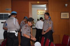 Seusai Apel Pagi, Pejabat Utama Polda Jambi Mendadak Dites Urine