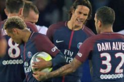 Cavani Ditawari Bonus 1 Juta Euro Jika Merelakan Neymar Jadi Eksekutor Penalti
