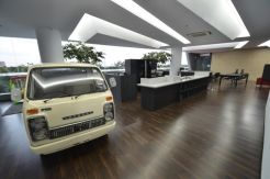 Honda Hadirkan Dealer Bergaya Artistik di Alam Sutera