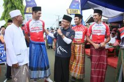 Pesantren dan Kampanye Toleransi Warnai Start Tour de Ijen