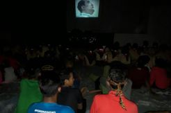 Warga Antusias Nobar Film G30S/PKI, Dandim 0420/Sarko Bangga