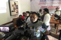 Organisasi Mahasiswa...