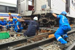 KNKT Kerahkan Tim Investigasi Selidiki Penyebab Kereta Anjlok