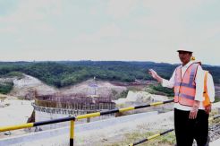 Terbesar Ketiga, Jokowi Target Bendungan Karian Rampung 2019