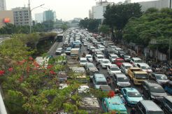 Jalanan Makin Sempit,...