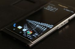 BlackBerry Resmi Luncurkan...