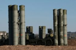 Rusia-Saudi Bahas Recana...