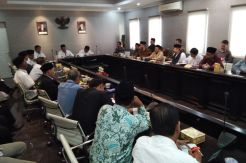 Pemkab Karawang Bakal Gelar Kegiatan Makan Nasi Liwet Bareng Ribuan Santri