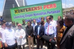 Kementerian Pertanian Ekspor Bawang Merah NTT ke Timor Leste