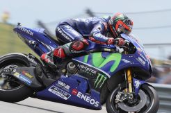 Vinales Belum Lelah Kejar Marc Marquez
