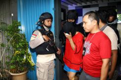 Polisi Minta Bantuan...