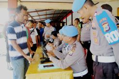 Hindari Insiden Blora, Propam Periksa Senpi Personel Polres Ambon